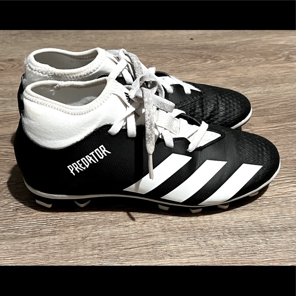 Adidas predator 20.4